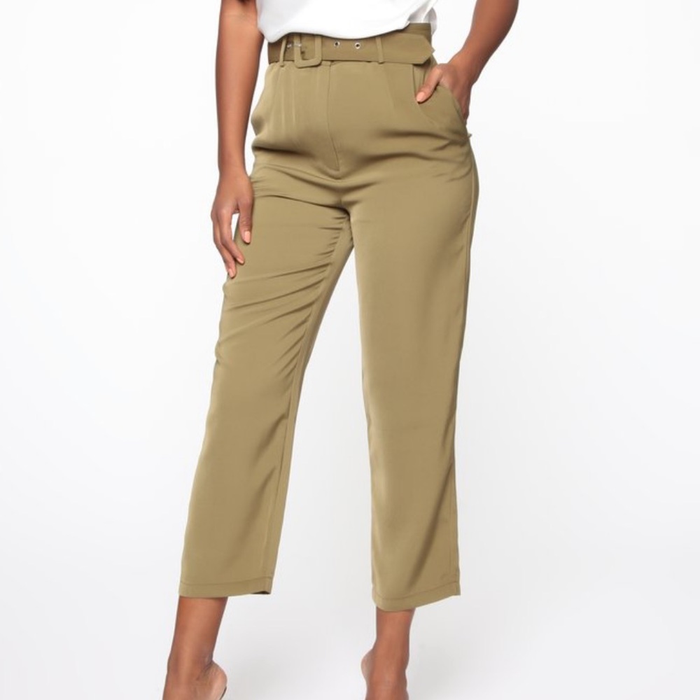 never worn fashion nova pants